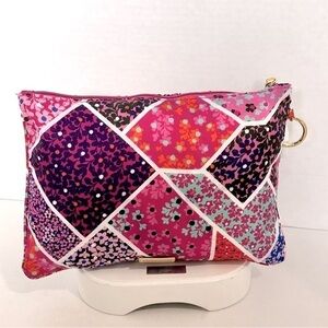 VERA BRADLEY modern melody medium zippered Bag gold key Ring NWOT